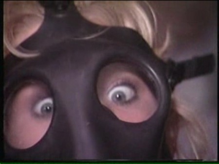 HAPPY GAS - NICE OLD BONDAGE CLIP GIRL IN GAS MASK