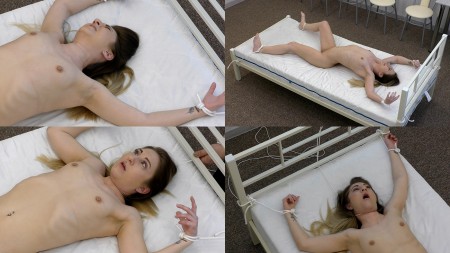 Cruel Death 5 Full HD - The bandit strangles the unfortunate girl on the bed.