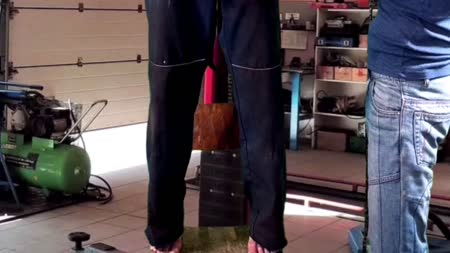 Elsas secret fantasies - Hanging of a car mechanic girl