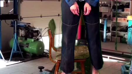 Elsas secret fantasies - Hanging of a car mechanic girl